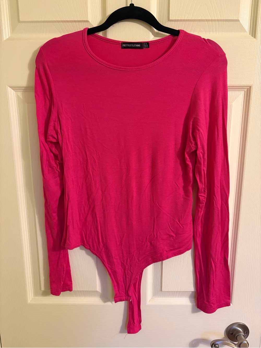 PrettyLittleThing Fuchsia Long Sleeve Crew Neck Bodysuit